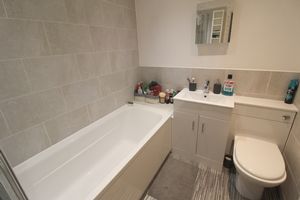 Bathroom/WC- click for photo gallery